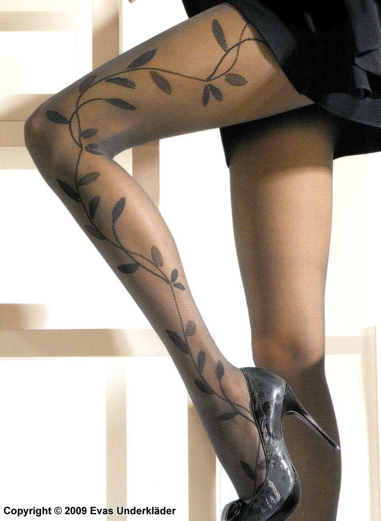 Pantyhose with leaf pattern